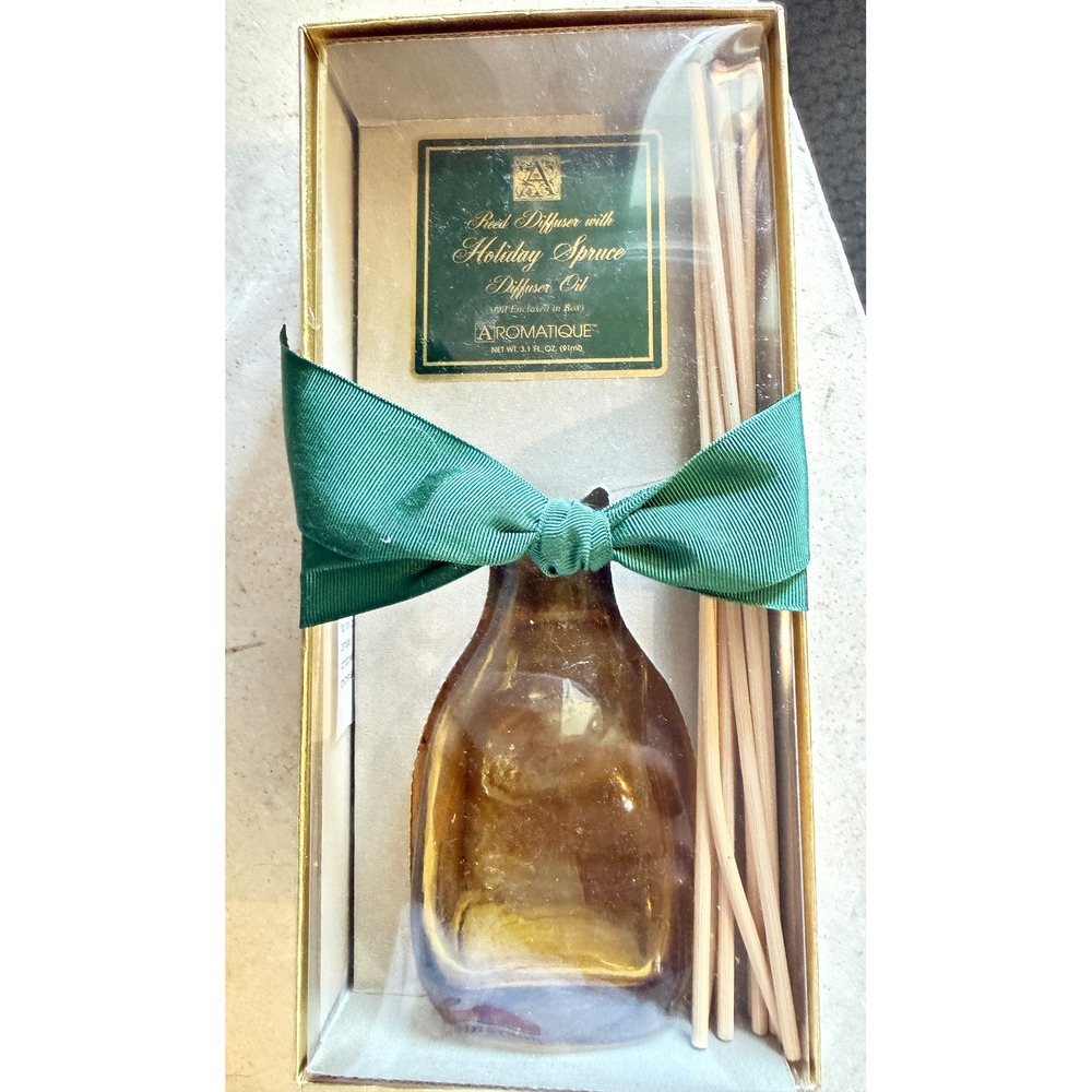 Aromatique Holiday Spruce Reed Diffuser Set 3.1oz Amber Glass Bottle LBP101248